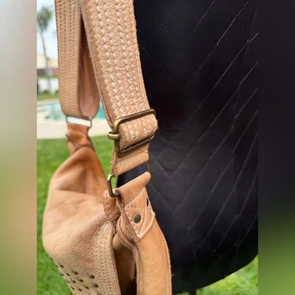 Bed Stu Cobbler Series Genuine Leather Bag with Brass Studded American Flag - Picture 12 of 13